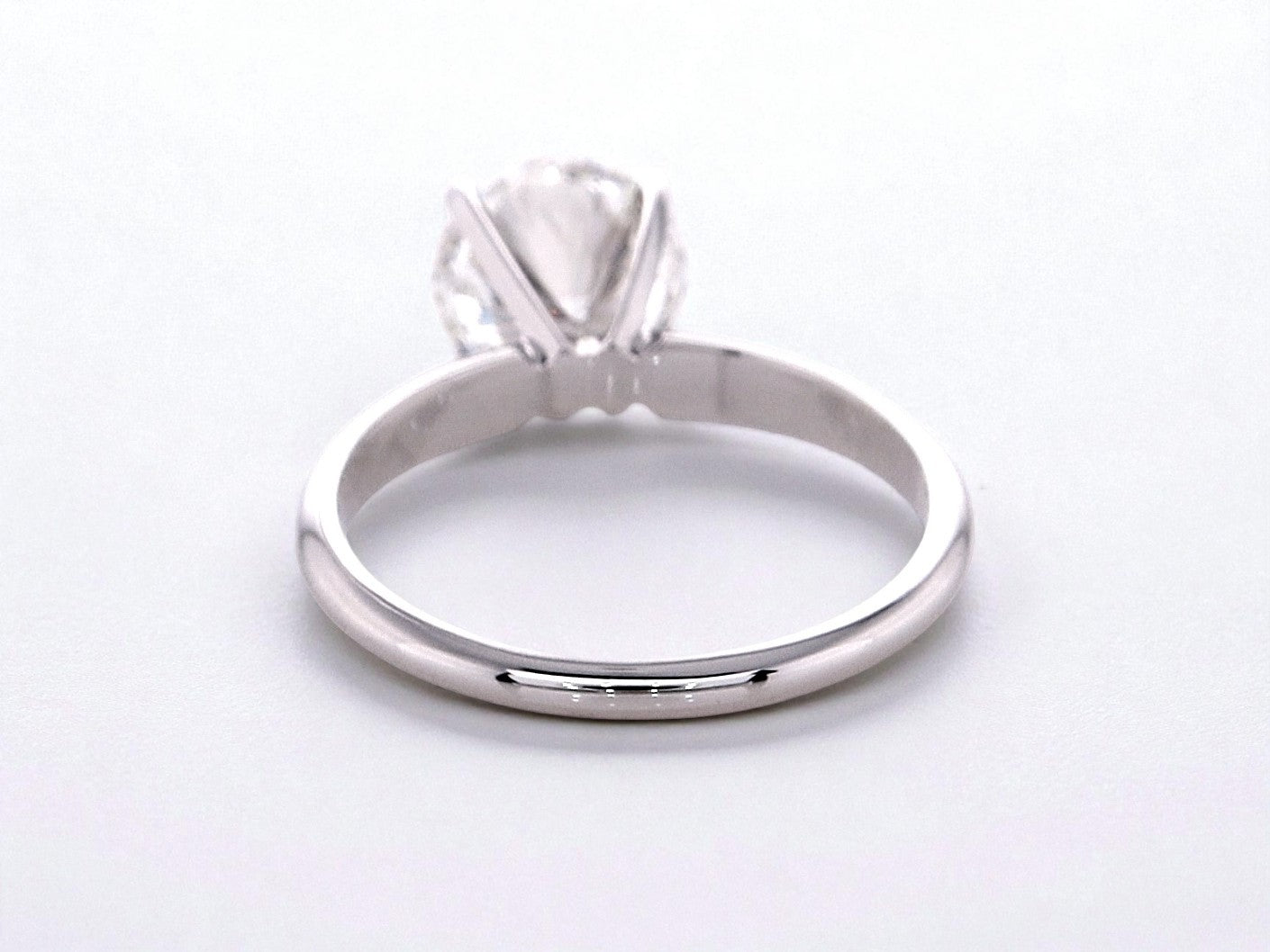 2 Carat Round Brilliant Lab Grown Diamond Solitaire Ring in 14K Gold