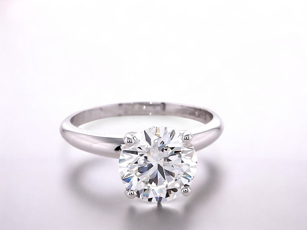 2 Carat Round Brilliant Lab Grown Diamond Solitaire Ring in 14K Gold
