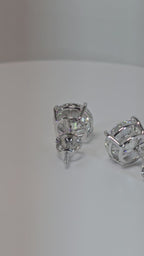 6 Carat Round Brilliant Lab Grown Diamond Stud Earrings in 14K Gold